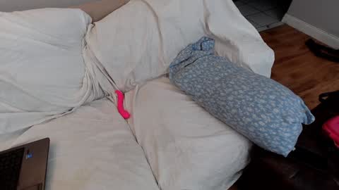 Snapshot of emodream1998media chatting on 01.23.25 EmoDream1998 online show from 01.23.25