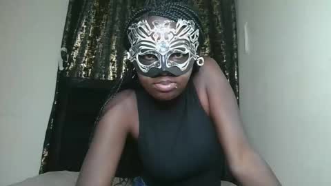 Snapshot of empressvee24 chatting on 04.04.26 vee online show from 04.04.26