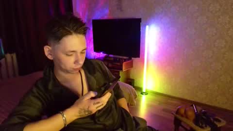 emveeboy96 online show from 12.05.25