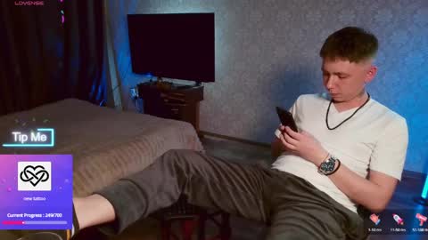 emveeboy96 online show from 04.21.26