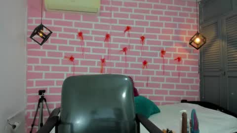 Emy online show from 03.06.25