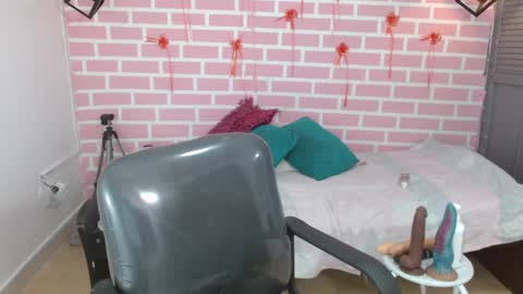 Emy online show from 03.09.25