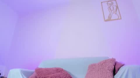 Emy online show from 03.04.25