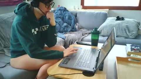 emyxxl online show from 02.17.26