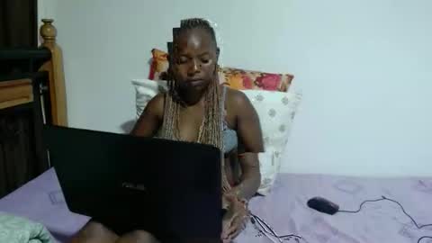 Vee online show from 11.10.25