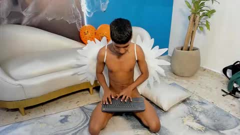 Ender online show from 10.31.25