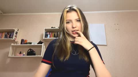 Margot online show from 04.12.26