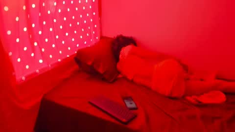 engel20042001 online show from 12.12.24