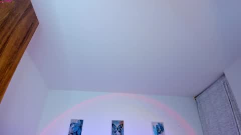 juliana  online show from 01.07.25