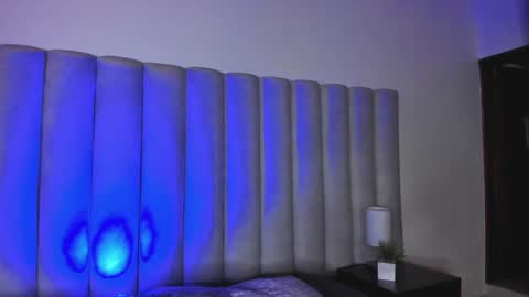 Snapshot of engelstone_ chatting on 02.03.25 E N G E L online show from 02.03.25