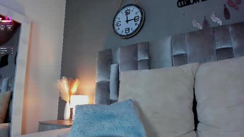 Snapshot of engelstone_ chatting on 02.22.25 E N G E L online show from 02.22.25