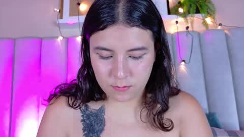 Snapshot of engelstone_ chatting on 09.16.25 E N G E L online show from 09.16.25