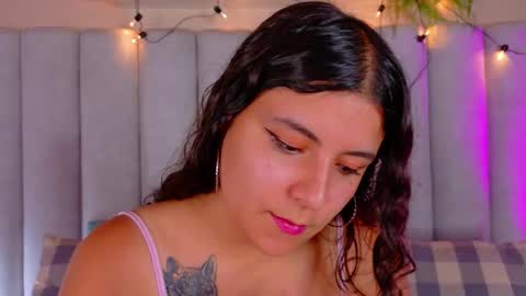 Snapshot of engelstone_ chatting on 10.20.25 E N G E L online show from 10.20.25