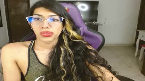 Snapshot of engiel_phoenix chatting on 01.29.25 Engiel phoenix instagram engiel 13 online show from 01.29.25