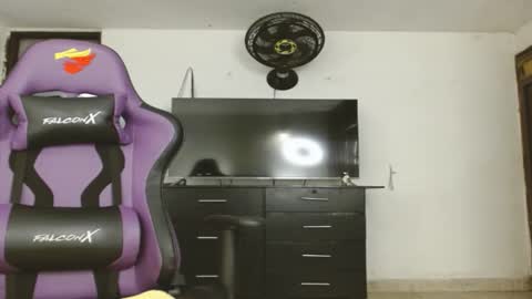 Snapshot of engiel_phoenix chatting on 02.07.25 Engiel phoenix instagram engiel 13 online show from 02.07.25