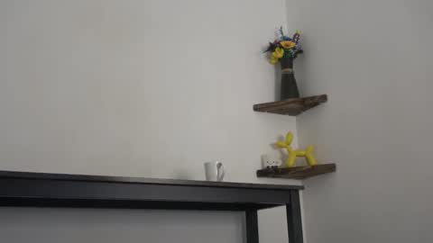 Snapshot of english_rose__ chatting on 12.23.24 Rosie online show from 12.23.24