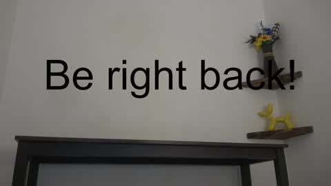 Snapshot of english_rose__ chatting on 11.20.25 Rosie online show from 11.20.25