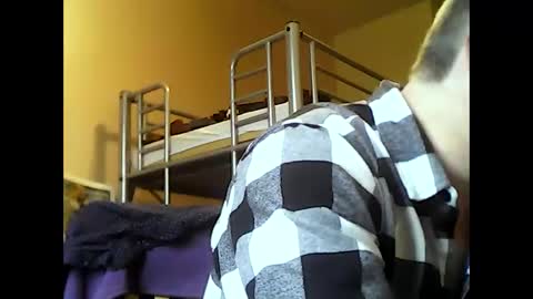 Snapshot of englishguysurrey chatting on 01.23.25 englishguysurrey online show from 01.23.25