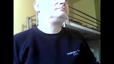 Snapshot of englishguysurrey chatting on 11.14.25 englishguysurrey online show from 11.14.25