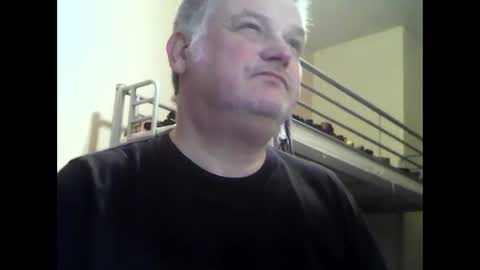 englishguysurrey online show from 02.06.26