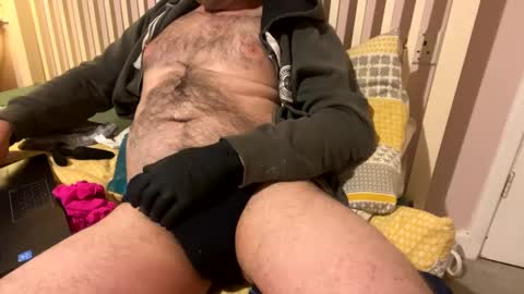 Snapshot of englishshyguyuk chatting on 12.03.24 englishshyguyuk online show from 12.03.24