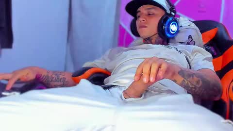 Snapshot of enjoymycock99 chatting on 03.20.26 enjoymycock99 online show from 03.20.26