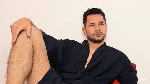 enmanuelgutierrez40 online show from 01.08.26