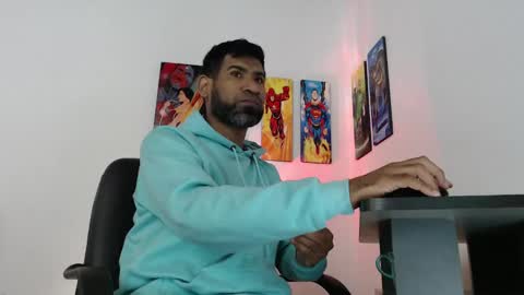 enriblack92 online show from 12.30.24