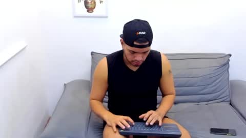 enrique online show from 01.13.25