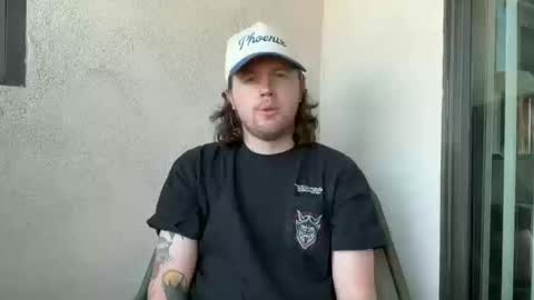 Snapshot of entreporneur chatting on 10.14.25 FOLLOW JOIN MY CULT online show from 10.14.25