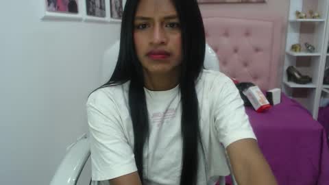 Enyenlina online show from 11.21.25