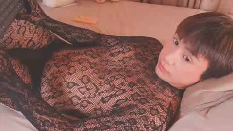 Snapshot of enyollbloss chatting on 02.15.26 Call me Sweet online show from 02.15.26