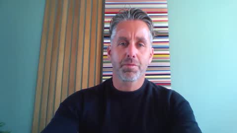 Snapshot of enzoenzo7 chatting on 09.10.25 Enzos Massive Cock online show from 09.10.25