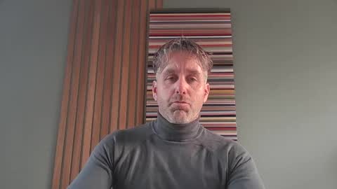 Snapshot of enzoenzo7 chatting on 11.12.25 Enzos Massive Cock online show from 11.12.25