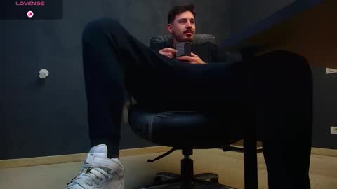 EnzoRace online show from 10.24.25