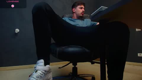 EnzoRace online show from 11.01.25