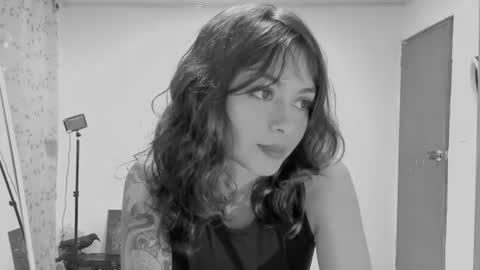 Leyla online show from 06.18.26