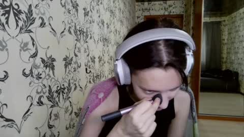 Lucy NEXT STREAM January 5 HNY  online show from 04.03.26