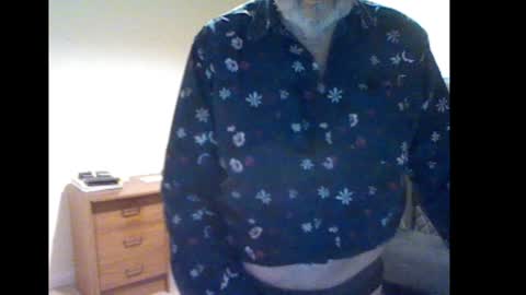 erasmus_d online show from 12.15.24