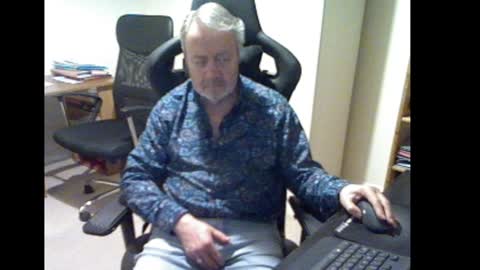 erasmus_d online show from 01.02.25