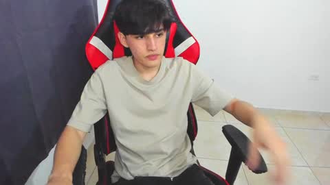 Snapshot of eren_tatakae chatting on 02.03.25 eren_tatakae online show from 02.03.25