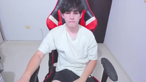 eren_tatakae online show from 01.13.26