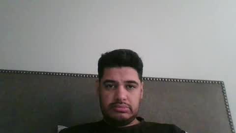 Snapshot of ereu183 chatting on 03.26.26 Ernan18 online show from 03.26.26