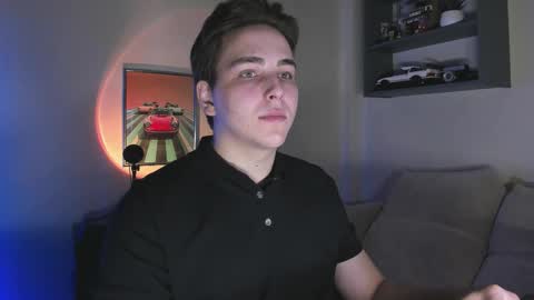 Snapshot of eric_ether chatting on 11.09.25 Eric online show from 11.09.25