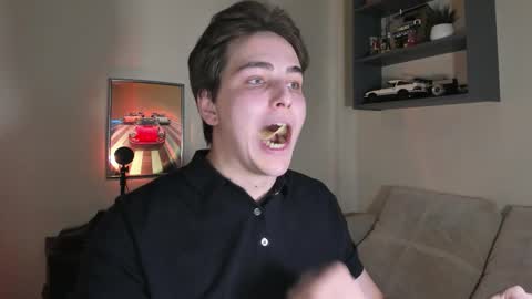 Snapshot of eric_ether chatting on 11.22.25 Eric online show from 11.22.25