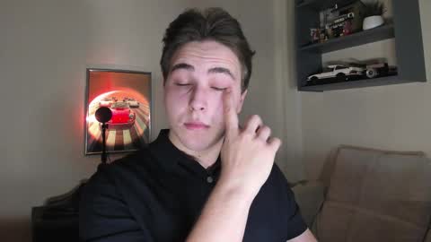 Snapshot of eric_ether chatting on 11.24.25 Eric online show from 11.24.25