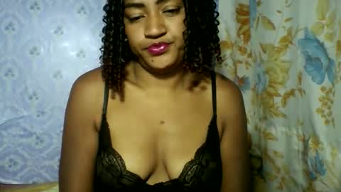 erica0586 online show from 09.14.25