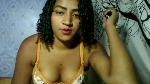 erica0586 online show from 09.21.25