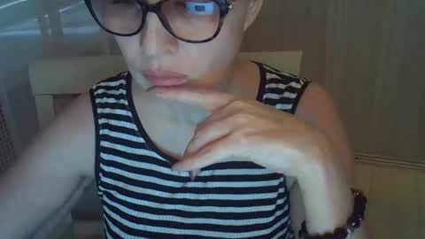 erica_lynn online show from 04.15.26