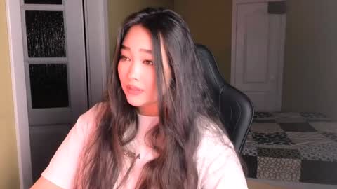 Erica Wayne online show from 02.08.25